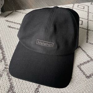 NWT lululemon baller cap
